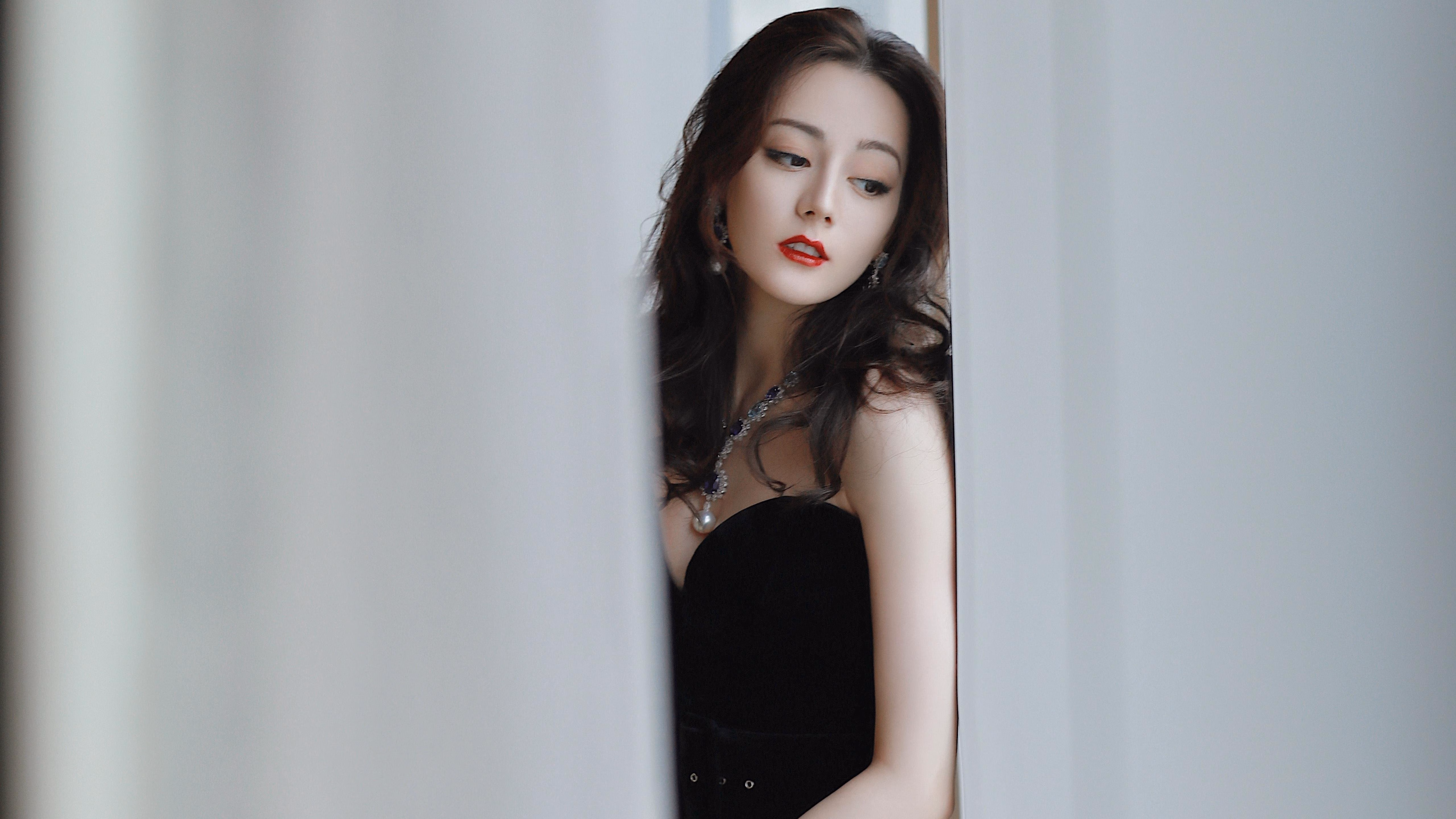 爱游戏官方-当雄狮遇见银河，C罗六粒进球点燃南非之夜，数据全面爆炸背后的孤独对决