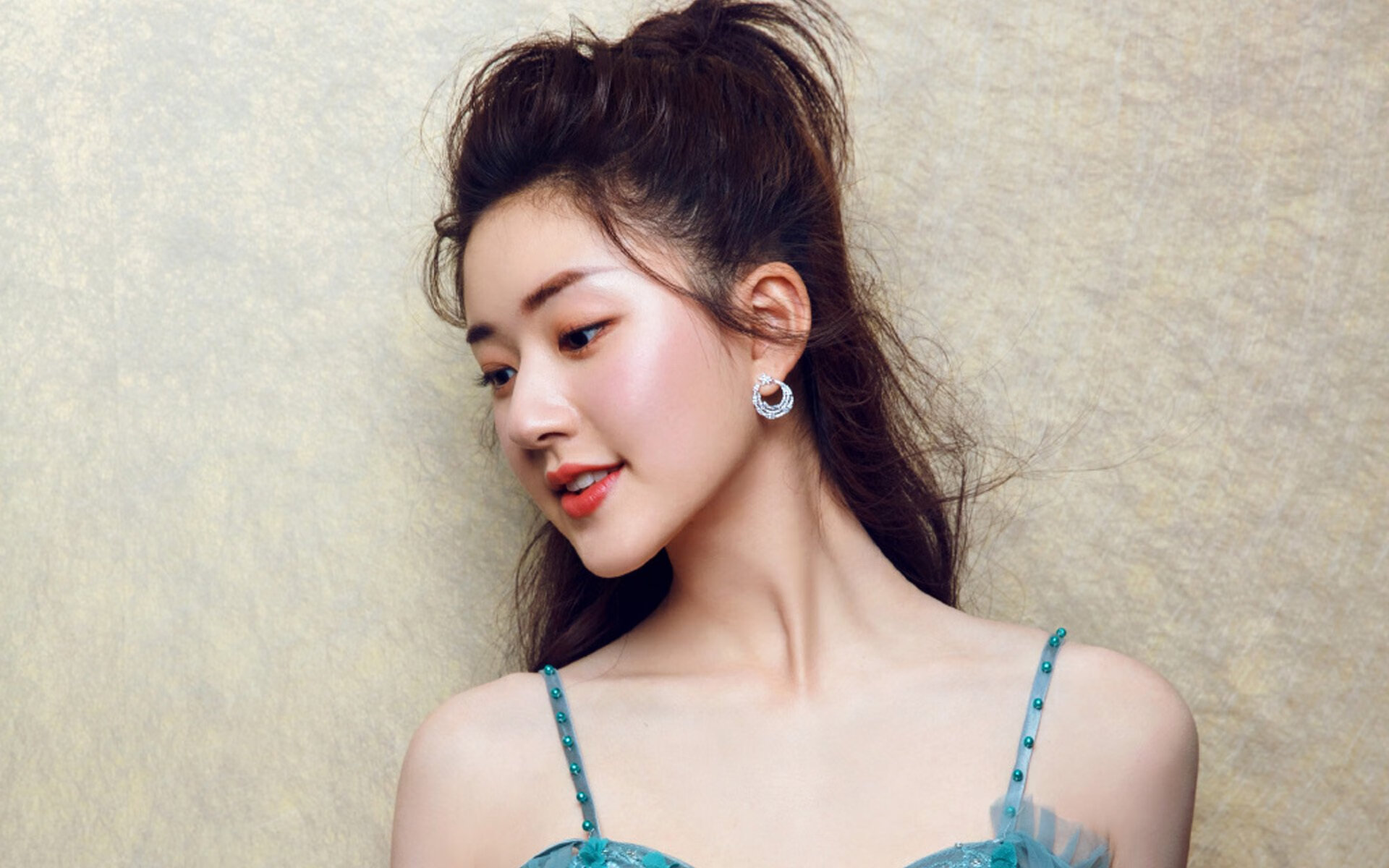 唯一性的双重奏,伊拉克冷胜法国与莫德里奇意甲幻想曲