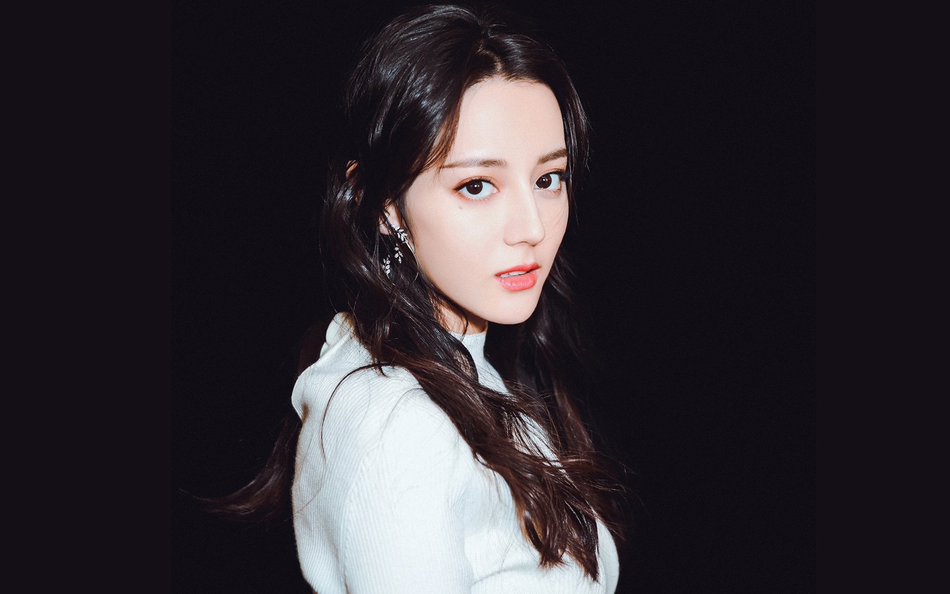 爱游戏tv-规则迭代，从乔丹法则到钢铁之墙，骑士如何用防守哲学终结活塞