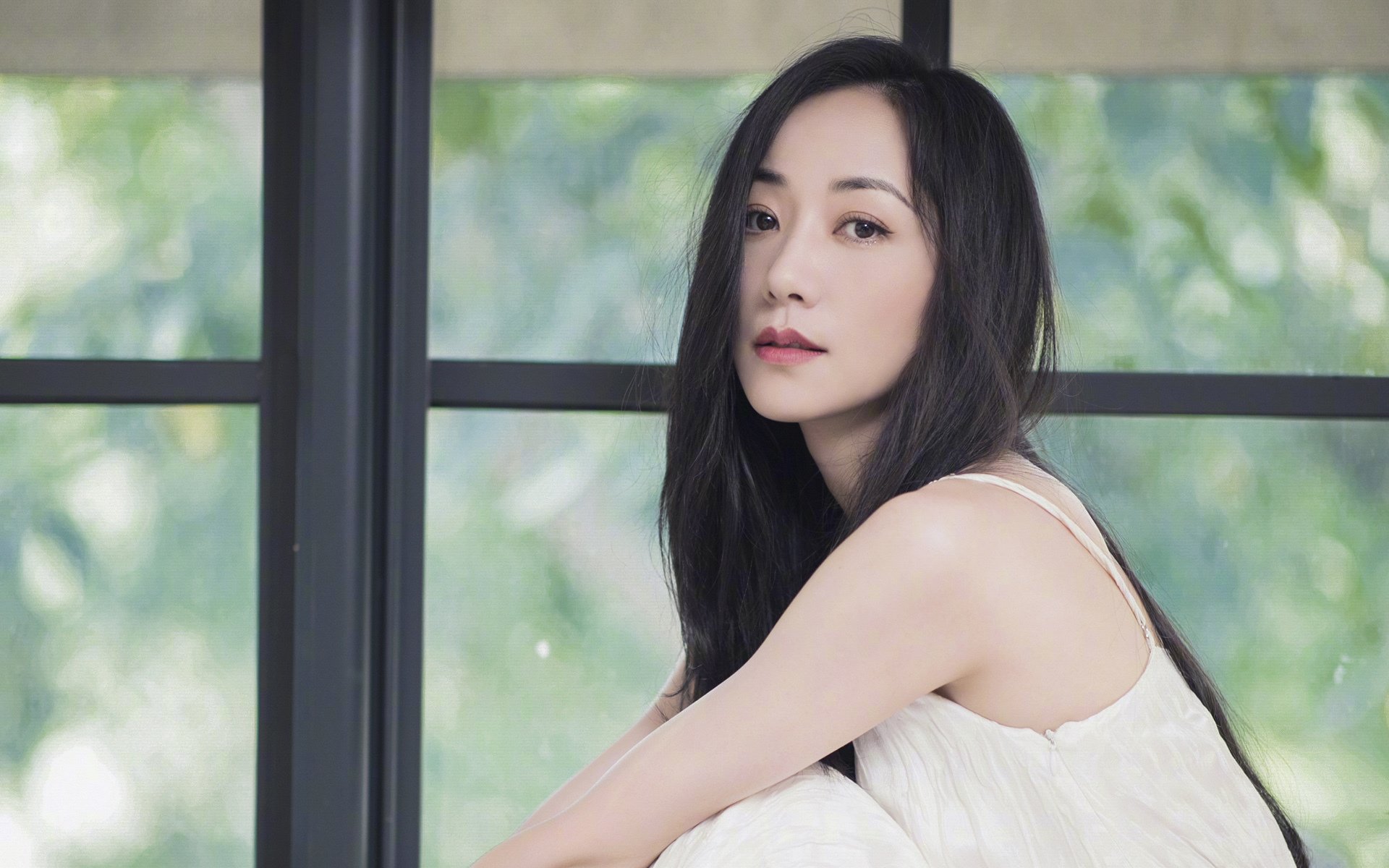 爱游戏APP-唯一的夜晚，当乌兹别克斯坦碾压澳大利亚，库尔图瓦完成致命一击